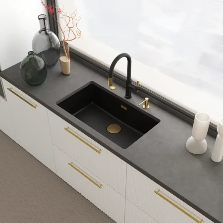 8. Maris stripes j pull-out czarny mat złoto.webp