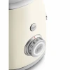 Kremowy blender kielichowy SMEG BLF03CREU z zbliżeniem na pokrętło sterowania blenderem.