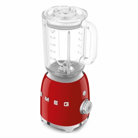 Czerwony blender kielichowy SMEG BLF03RDEU. Ujęcie pod kątem i z góry