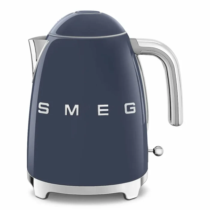 Czajnik SMEG w kolorze Navy Blue KLF03NBEU