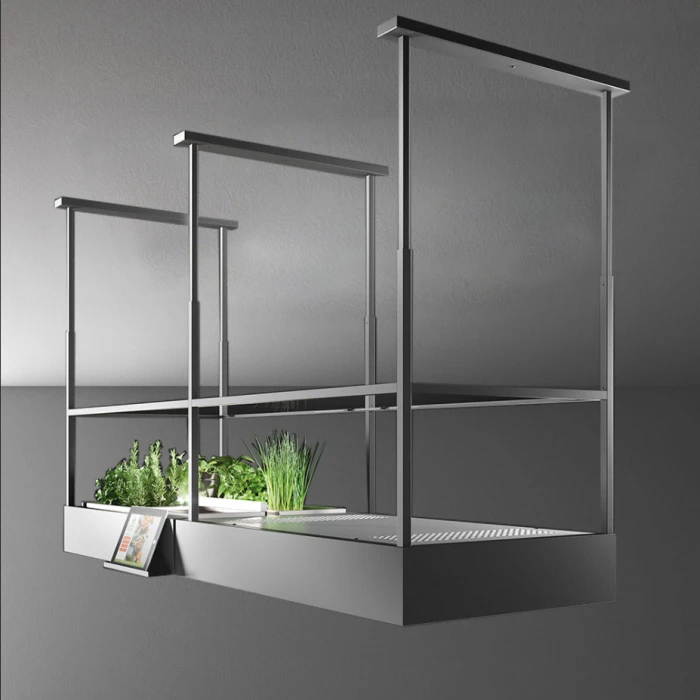 SPAZIOCIRCLETECH180ISOLACZARNY.png