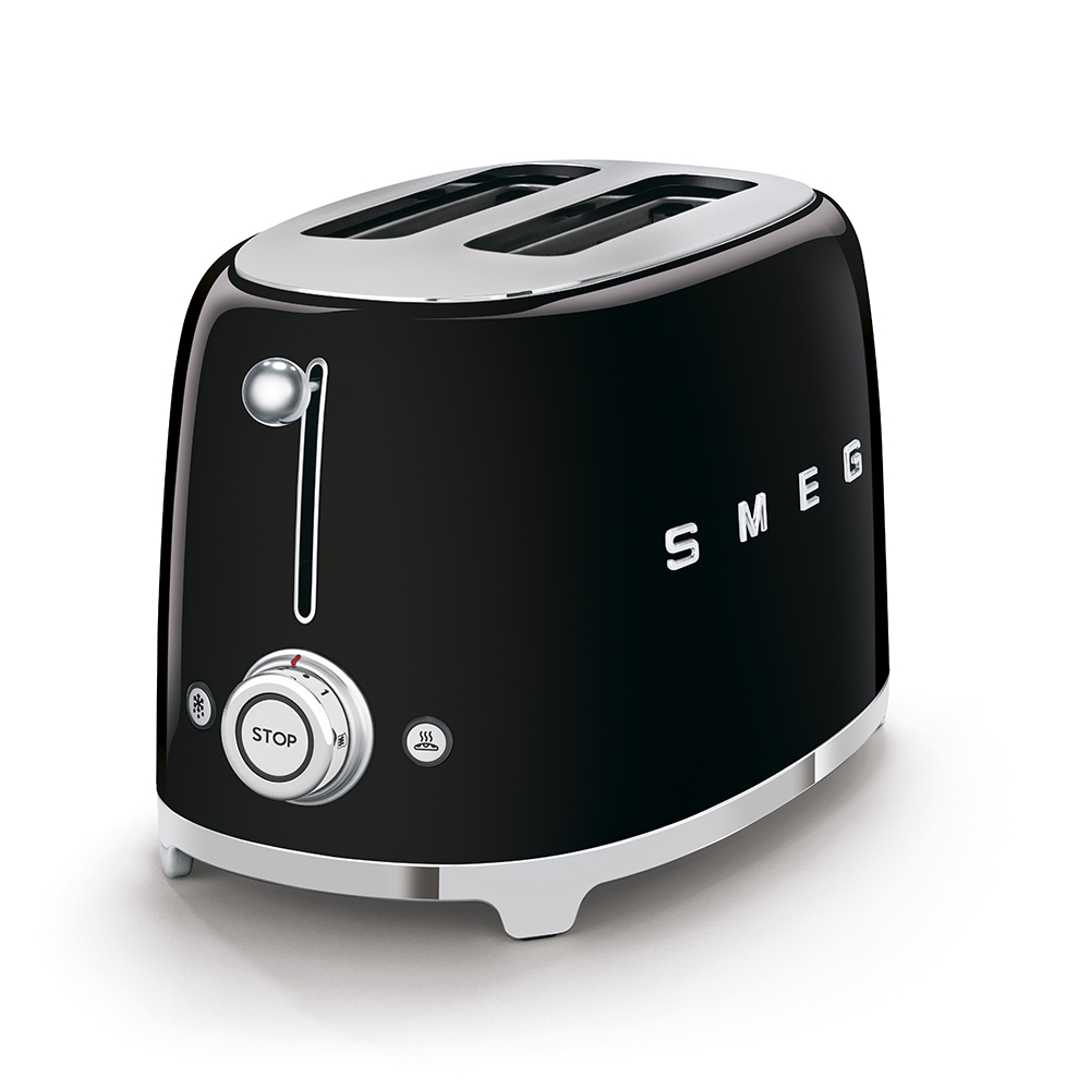 Kolekcja SMEG czarny toster i czajnik retro