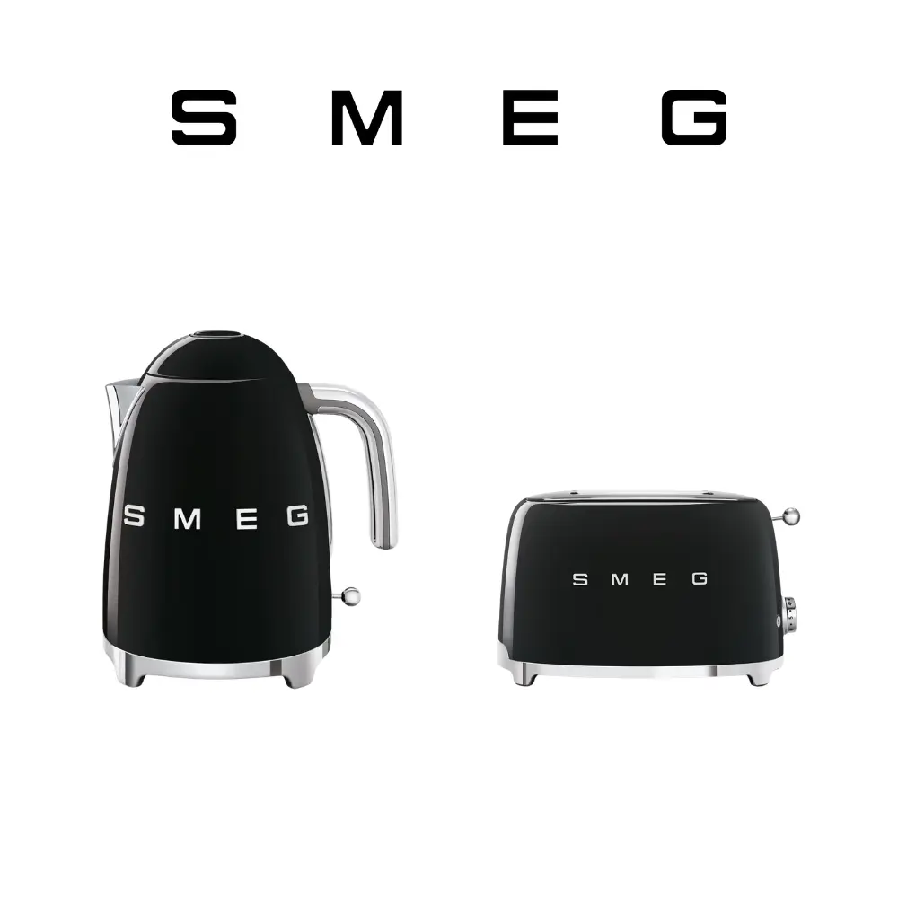Czarny zestaw śniadaniowy SMEG czajnik i toster